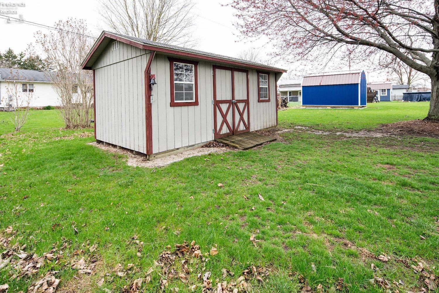 105 Ken Lee Drive