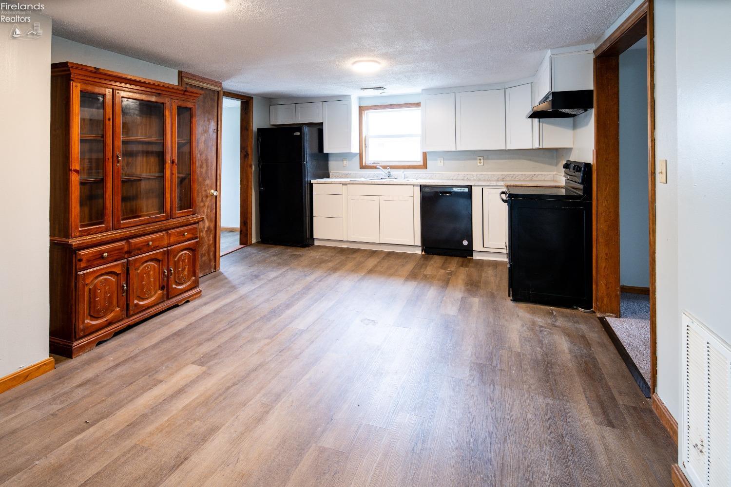 214 Linden