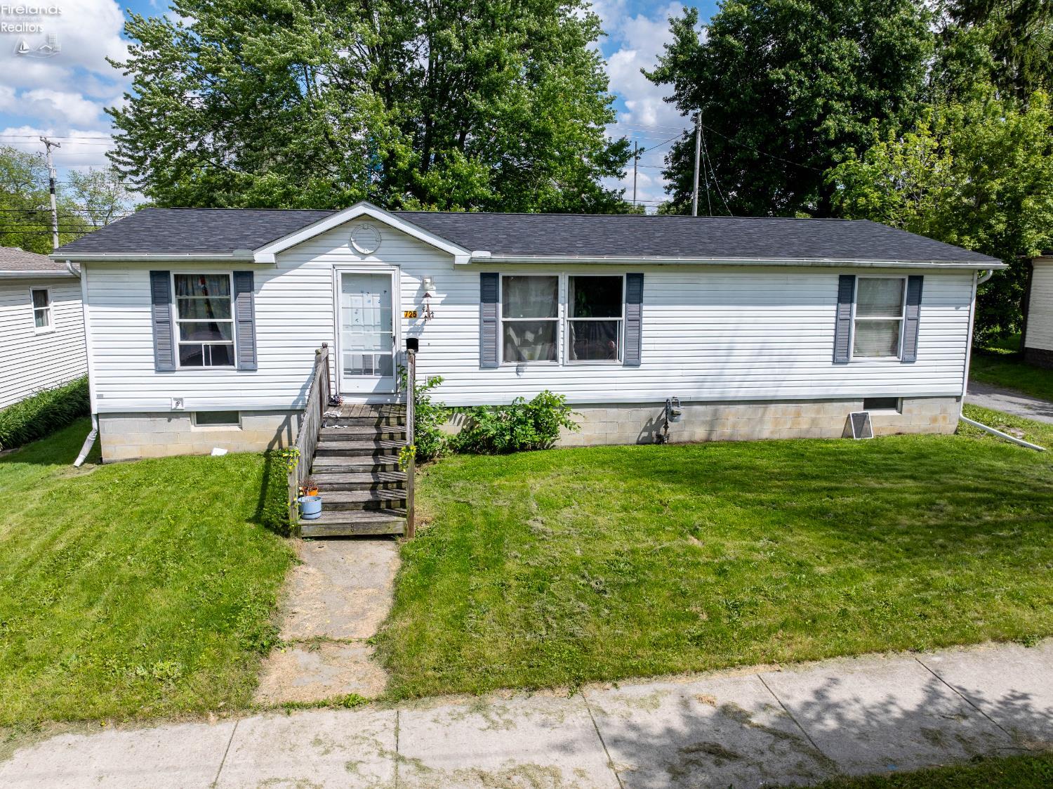 725 N 5th Street