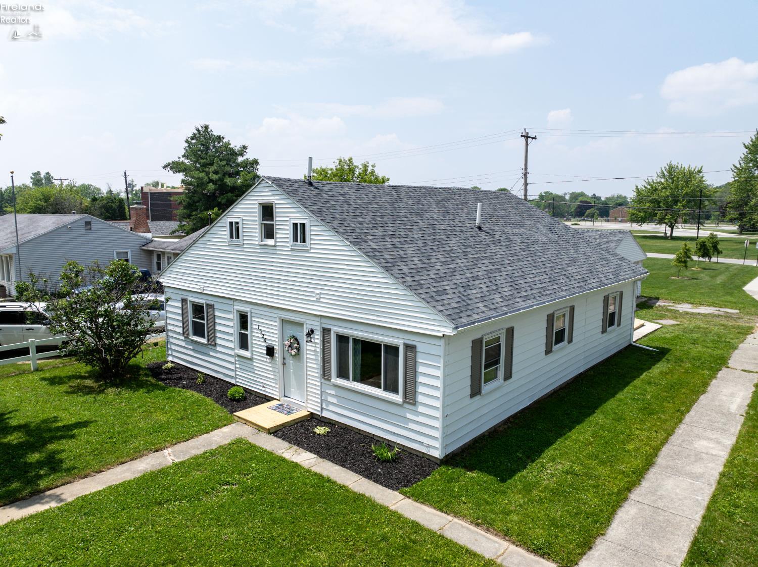 1320 Fleetwood Drive