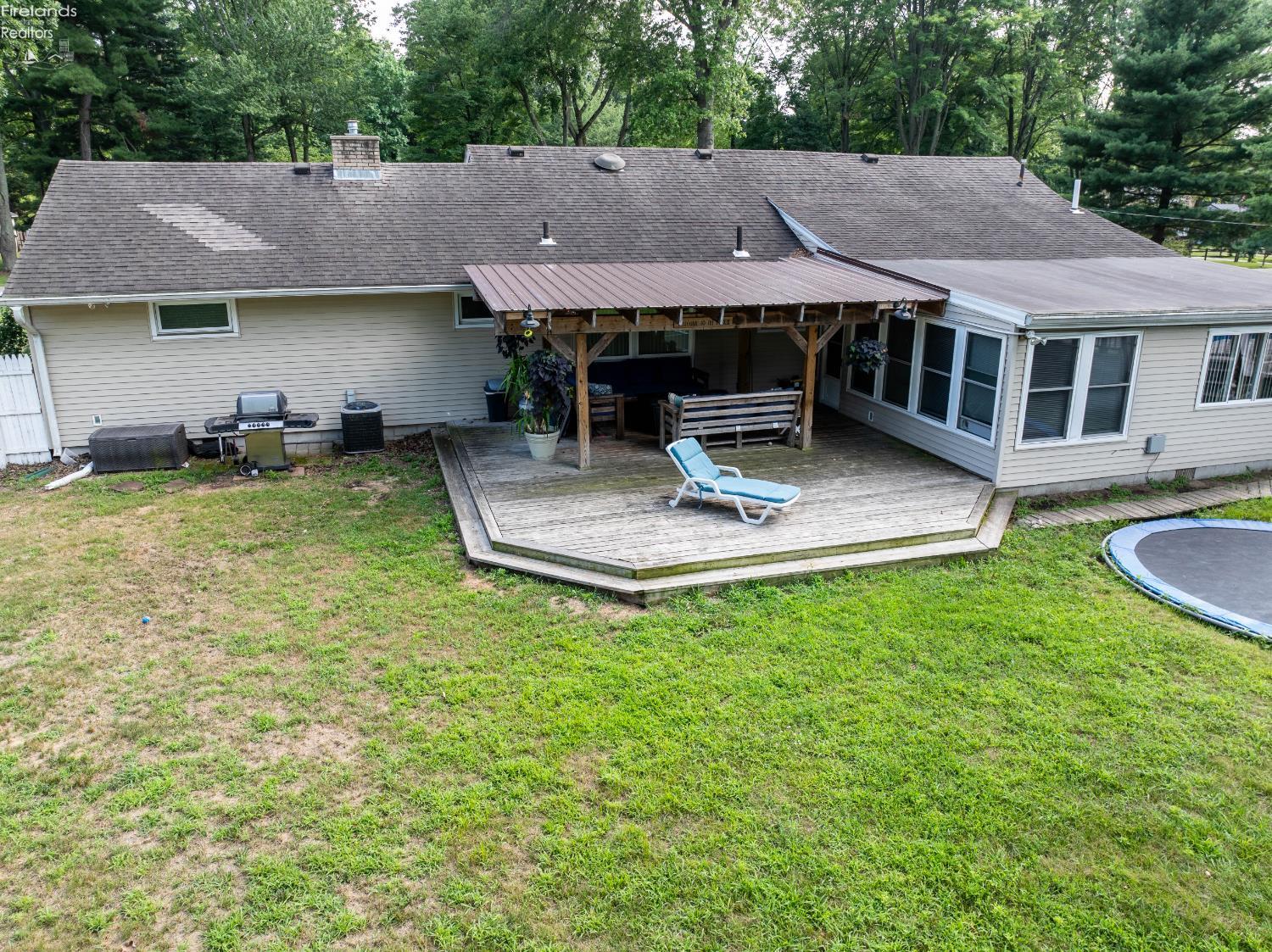 4744 Crestridge