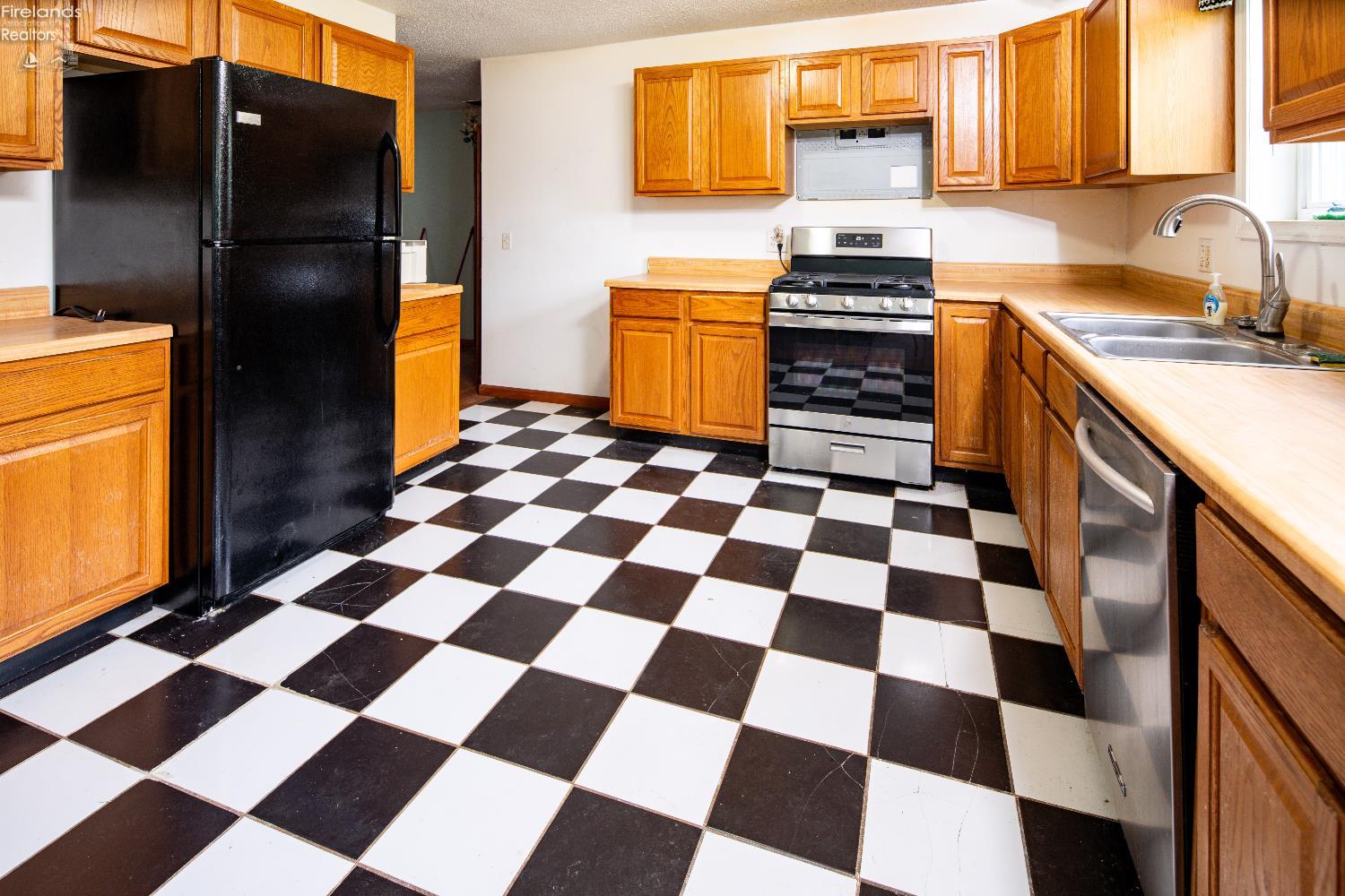 704 County Road 126