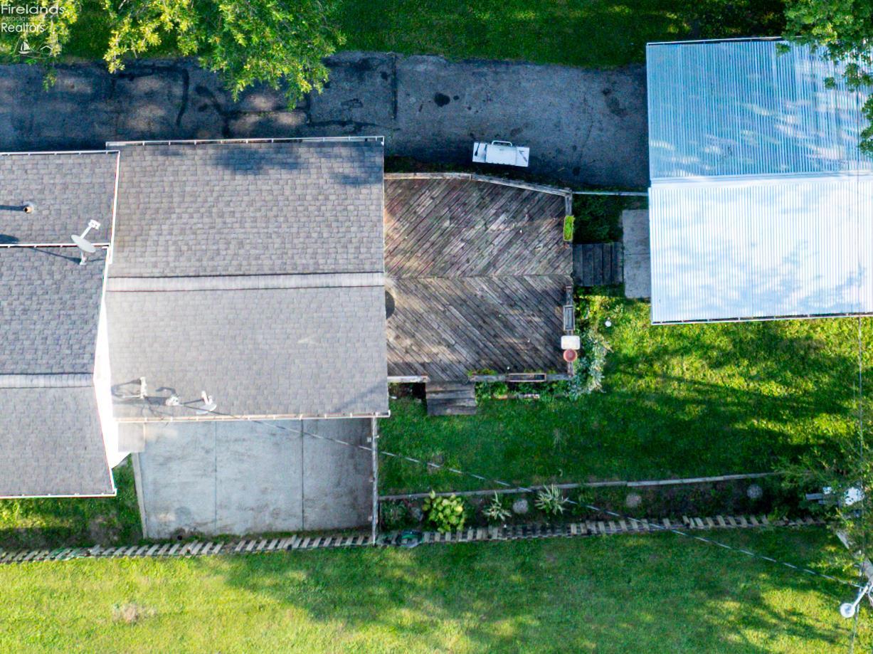 818 N Front Street