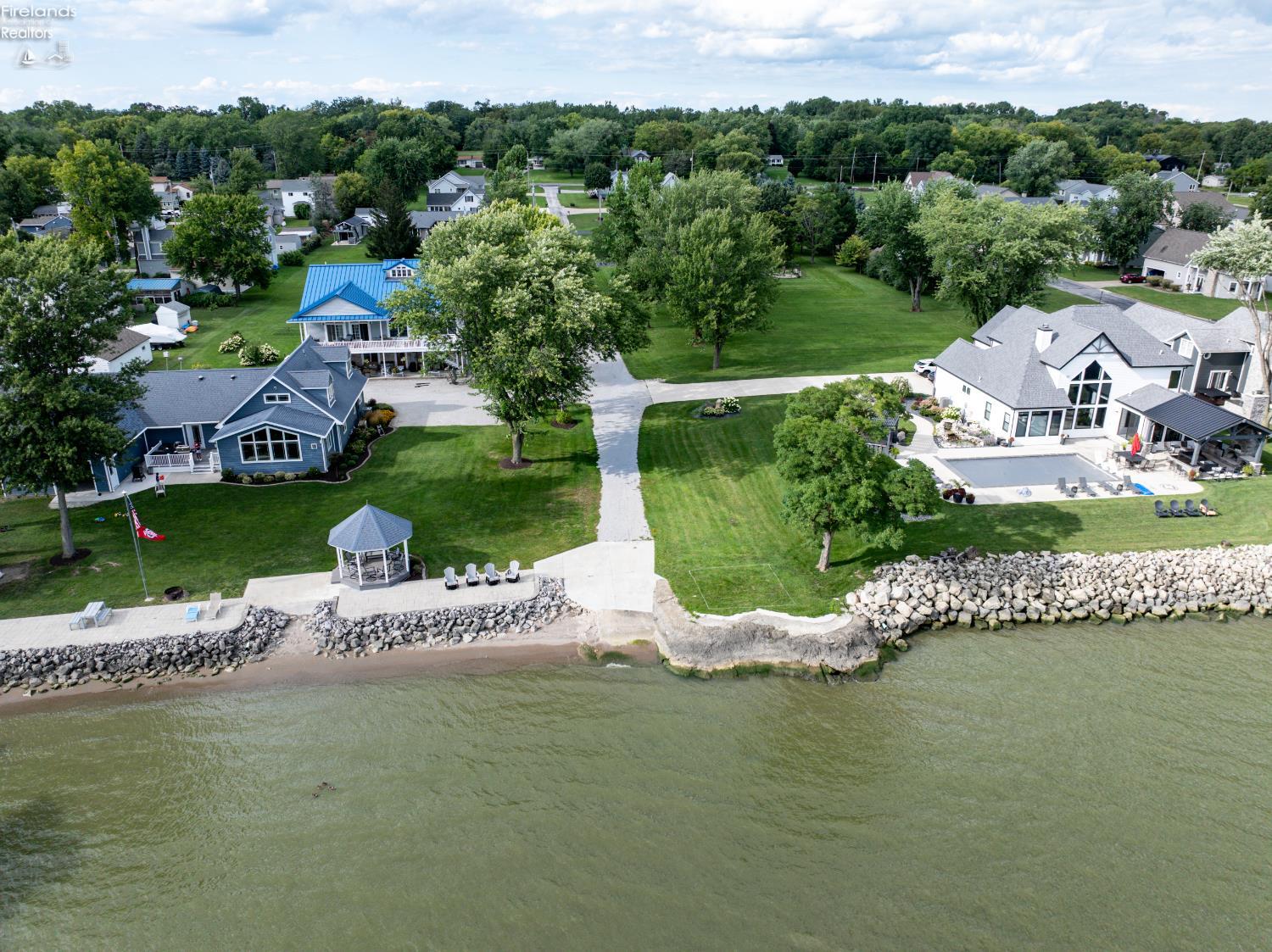 2021 S Lattimore Drive