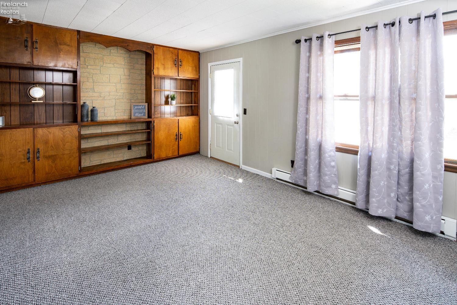 921 Linden Boulevard
