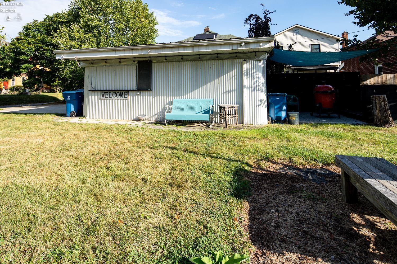 619 Hayes Avenue