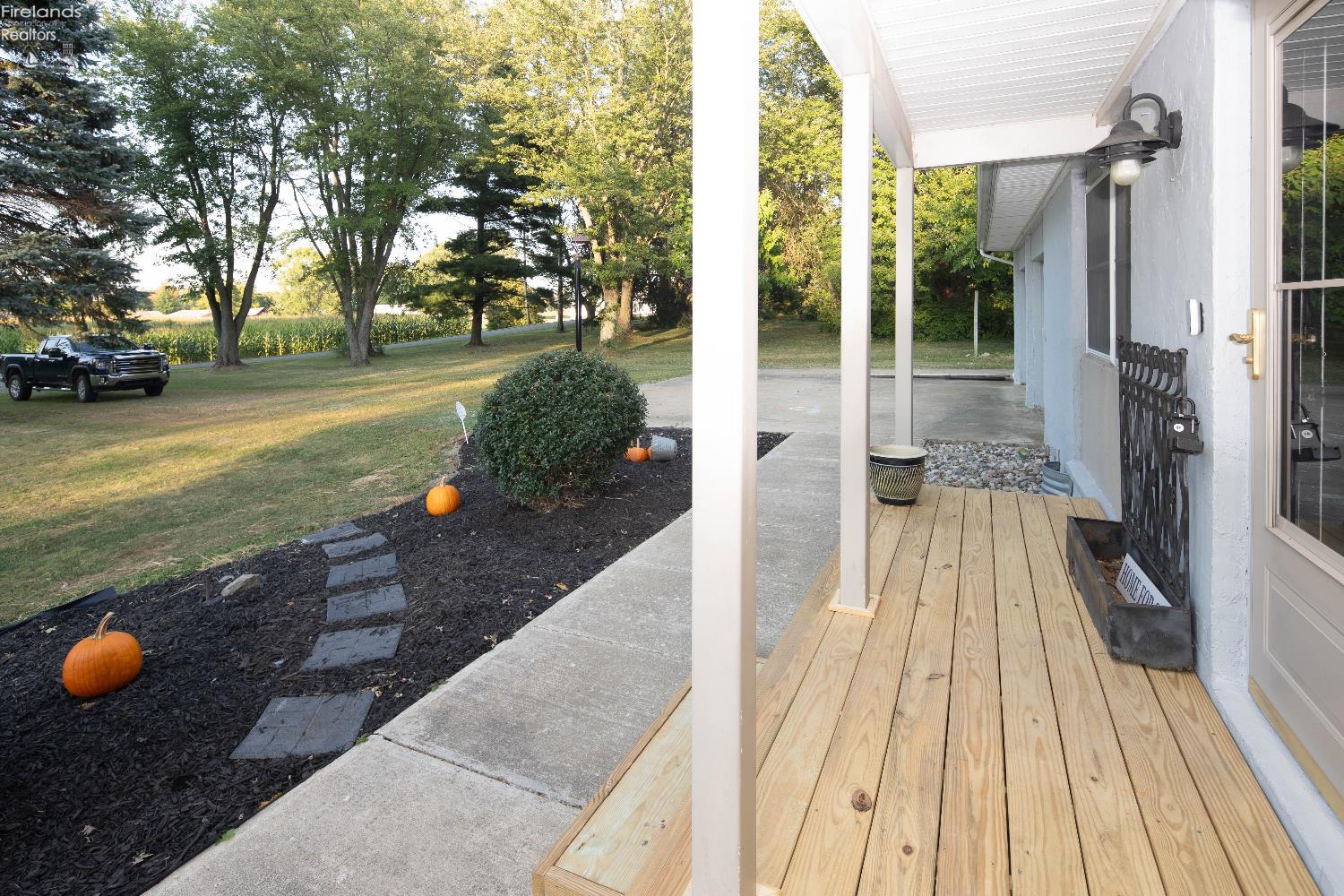 7433 County Road 307