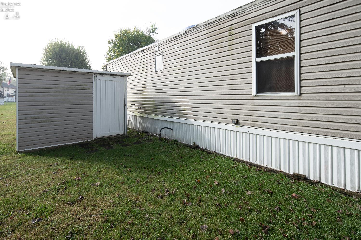 1730 Port Clinton Rd 33