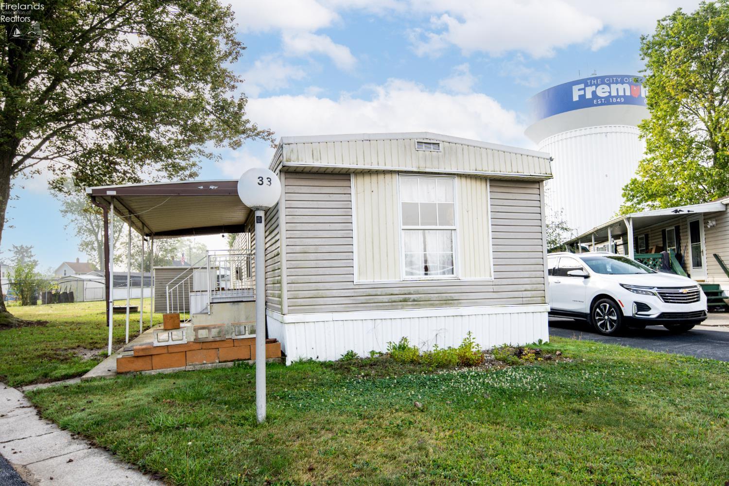 1730 Port Clinton Rd 33