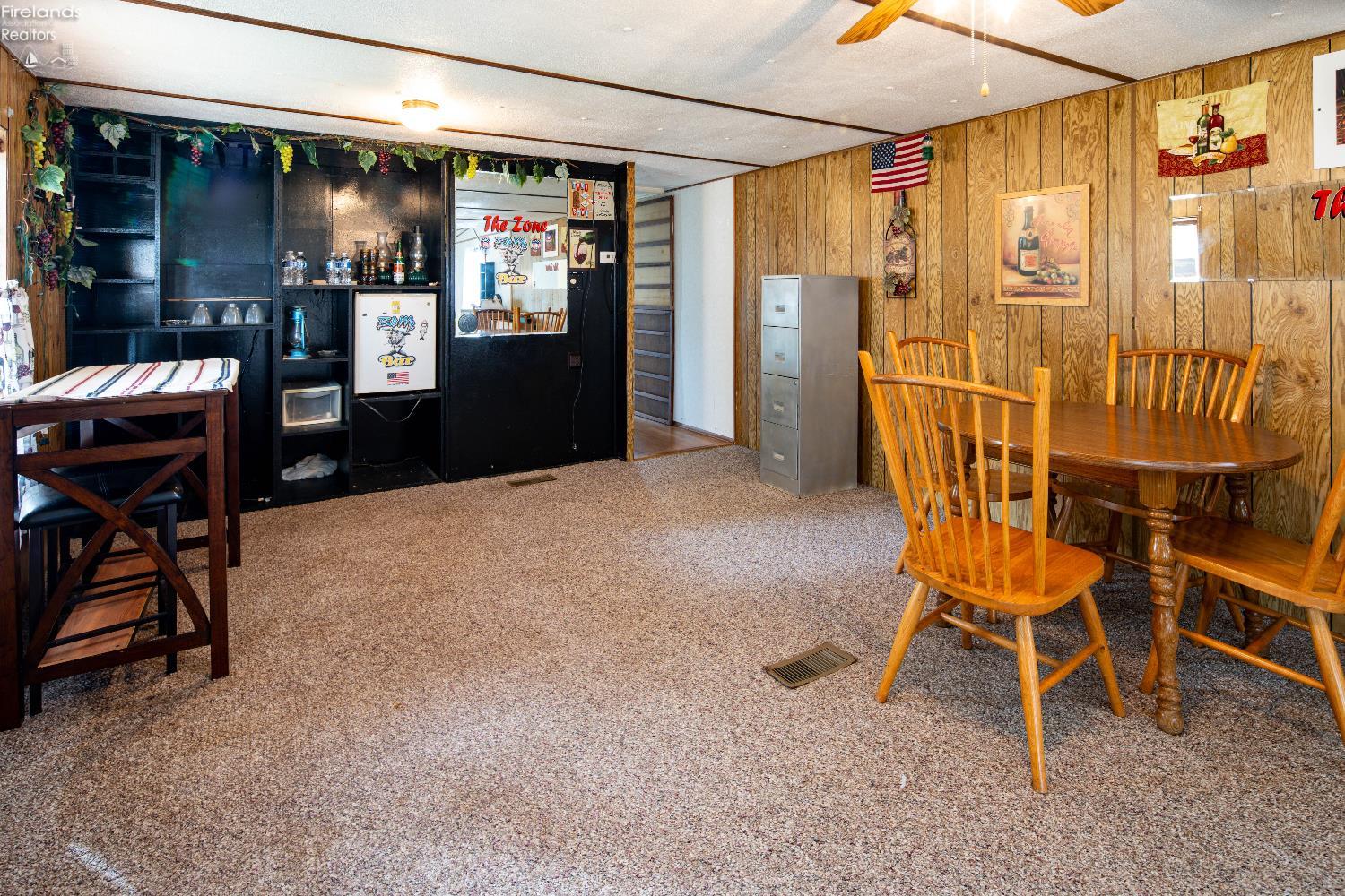 1730 Port Clinton Rd 33