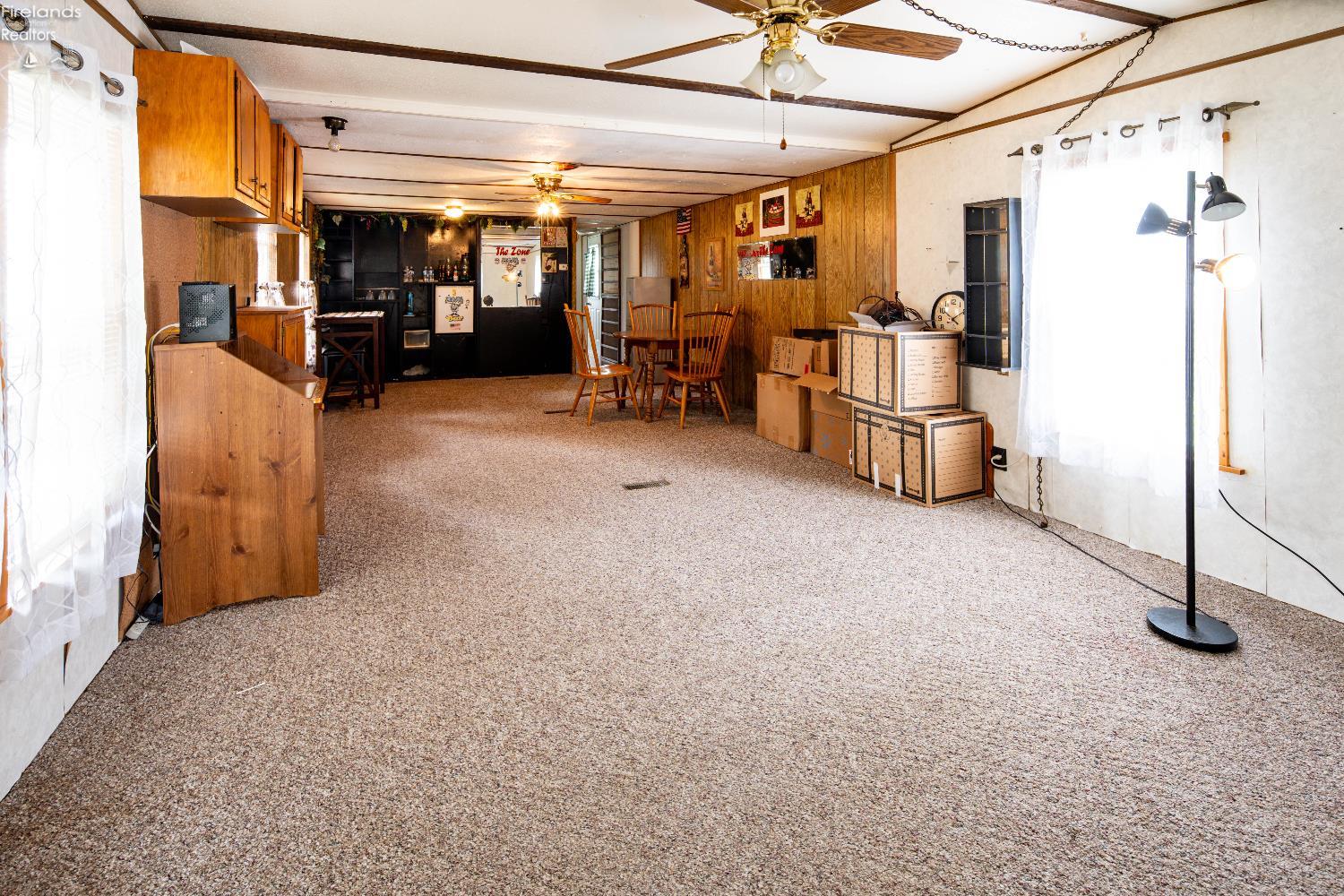 1730 Port Clinton Rd 33