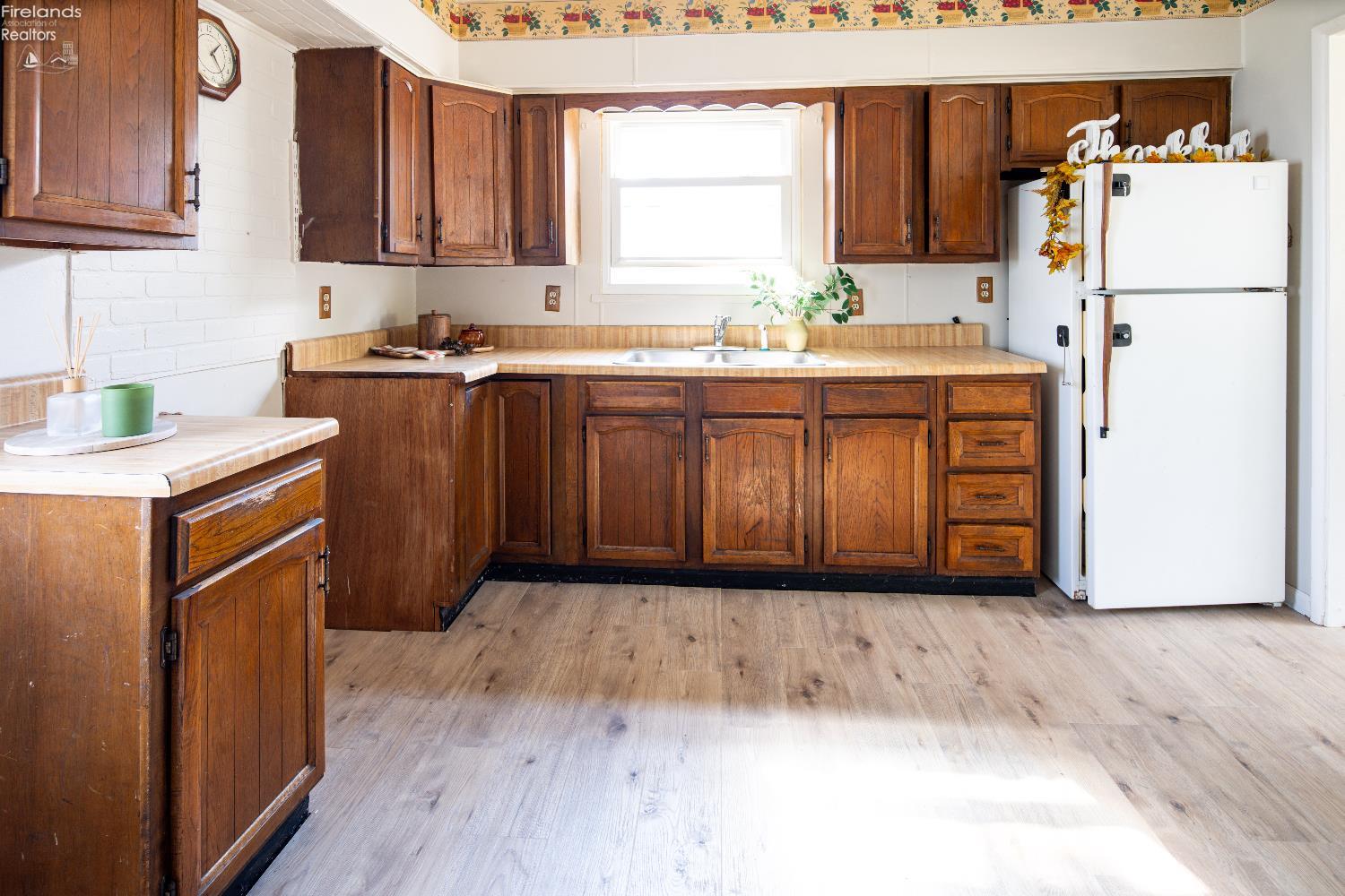 185 Longfellow Drive