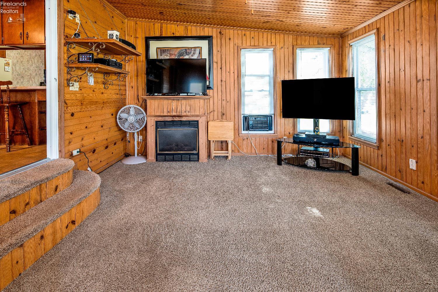 880 Cleveland Avenue