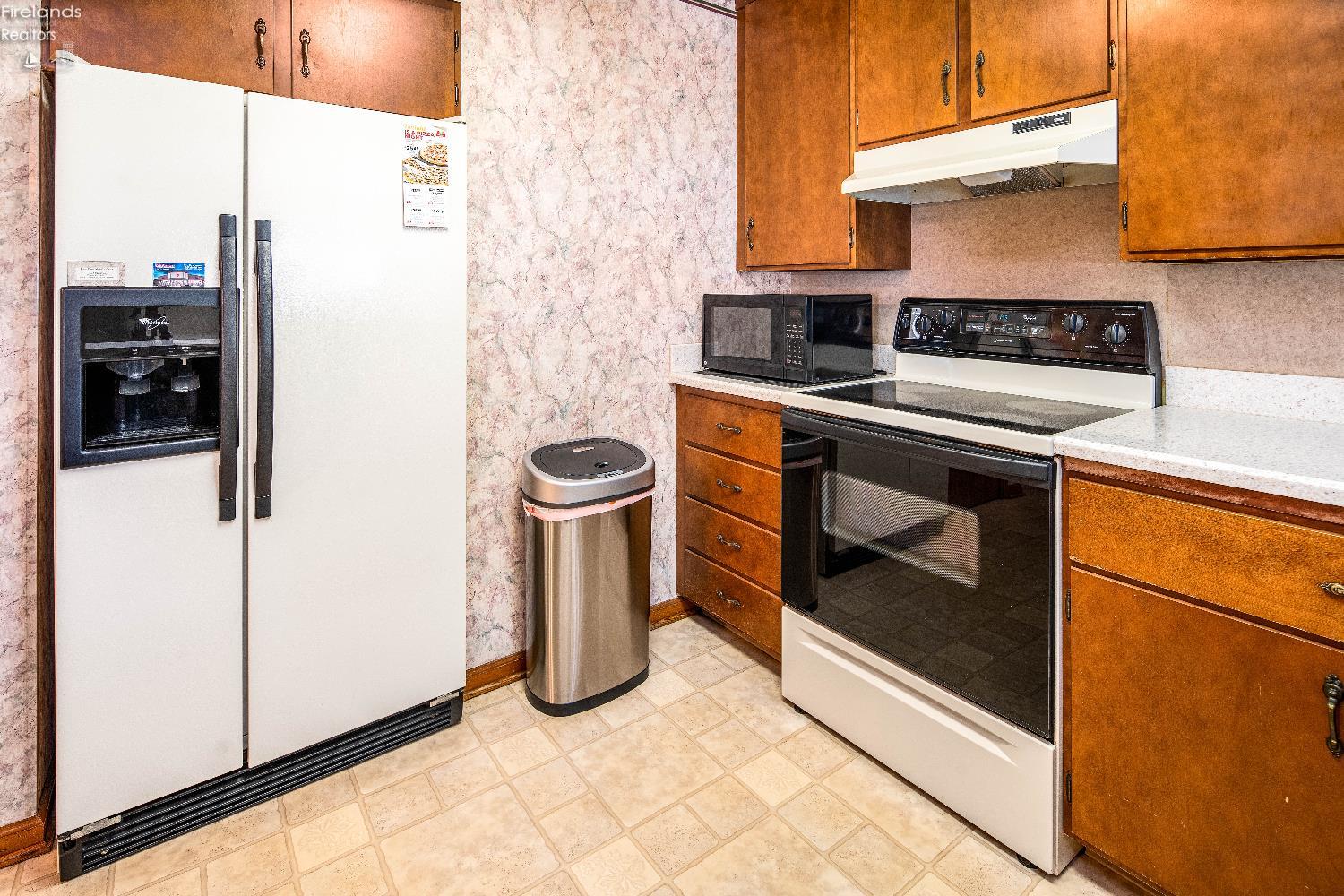 880 Cleveland Avenue