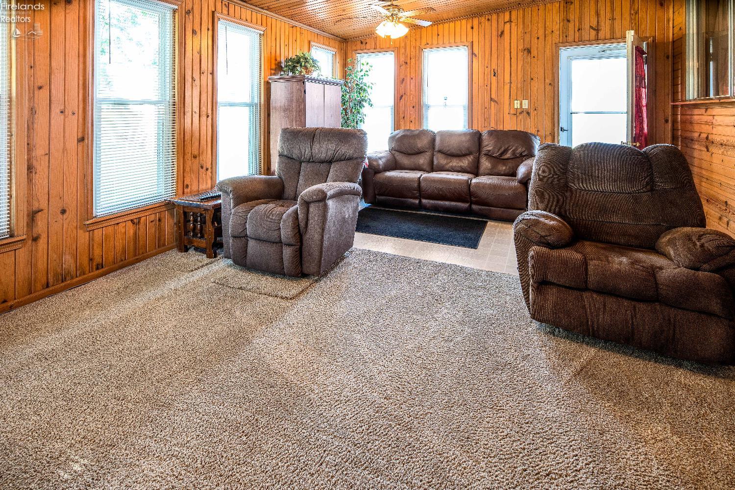 880 Cleveland Avenue