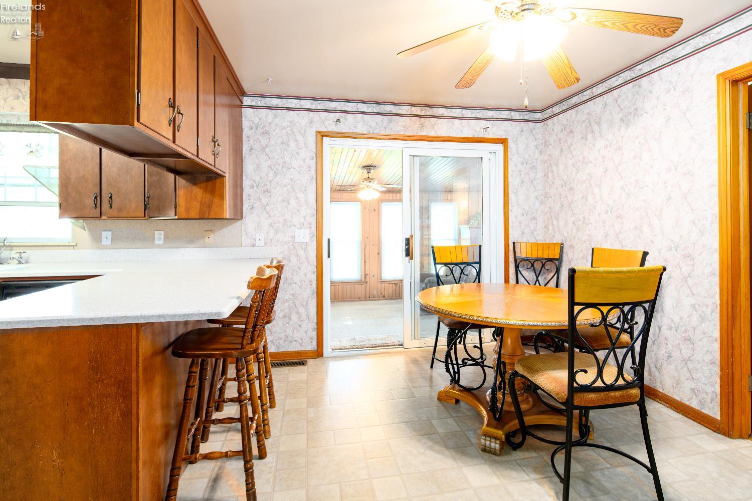 880 Cleveland Avenue