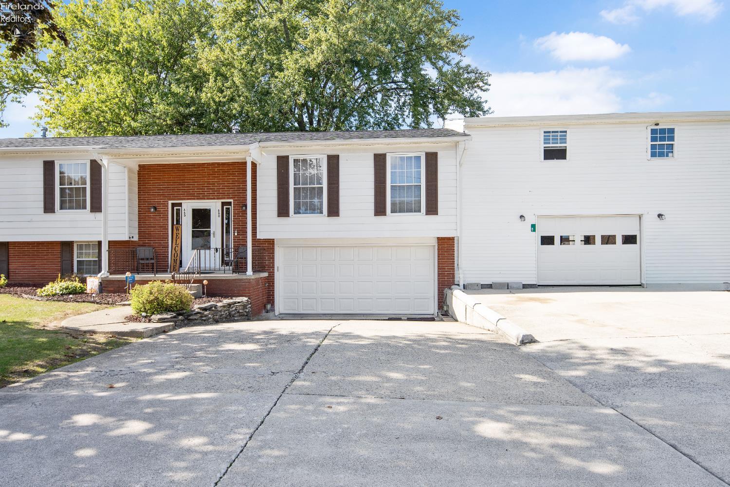 880 Cleveland Avenue