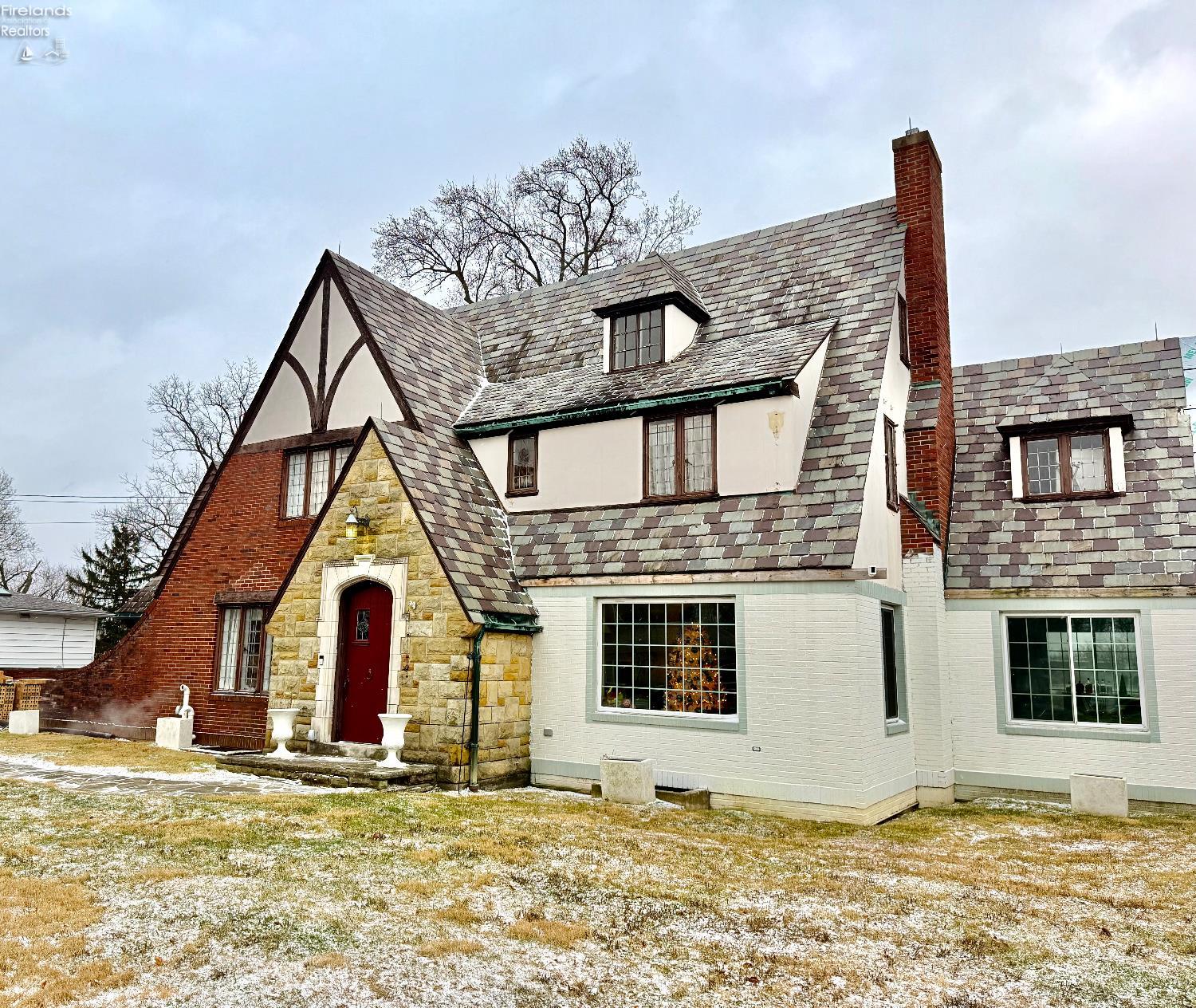 1831 Port Clinton Road