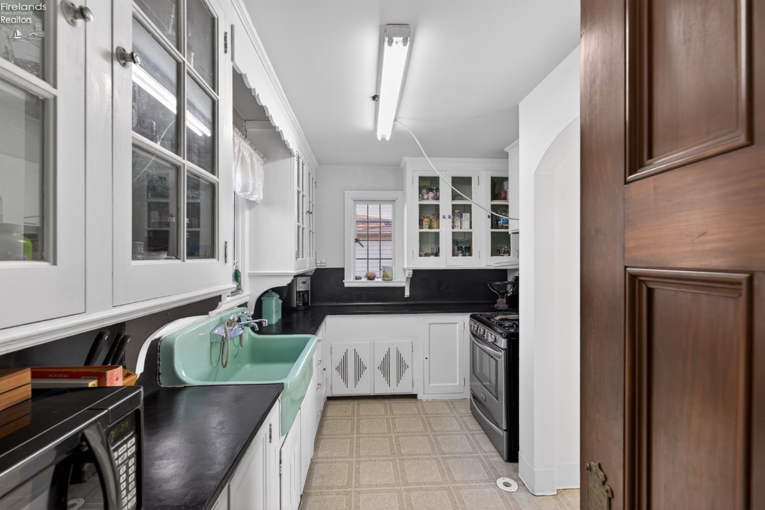 1831 Port Clinton Road