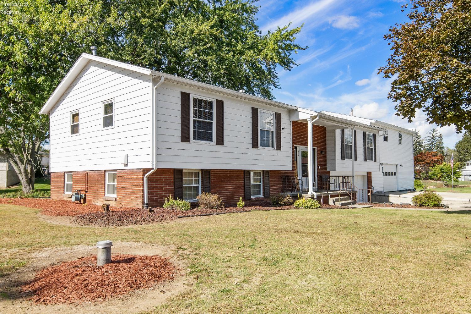 880 Cleveland Avenue