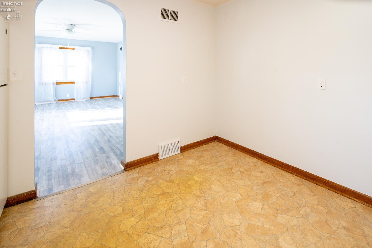 1308 Greendale Avenue