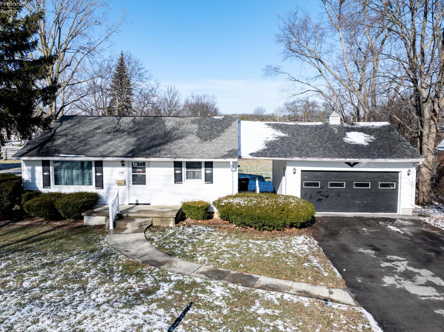 1308 Greendale Avenue