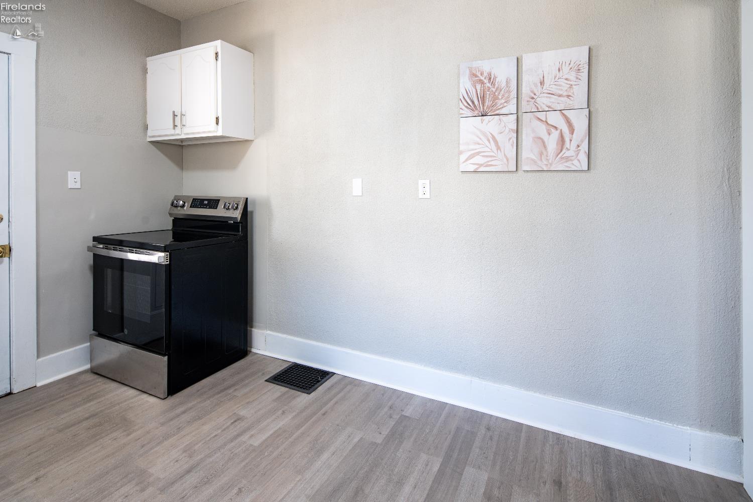 1009 Napoleon Street