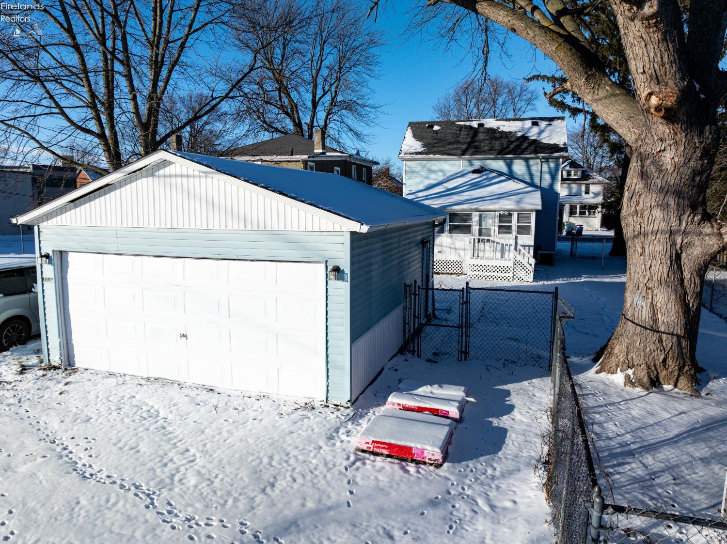 1009 Napoleon Street