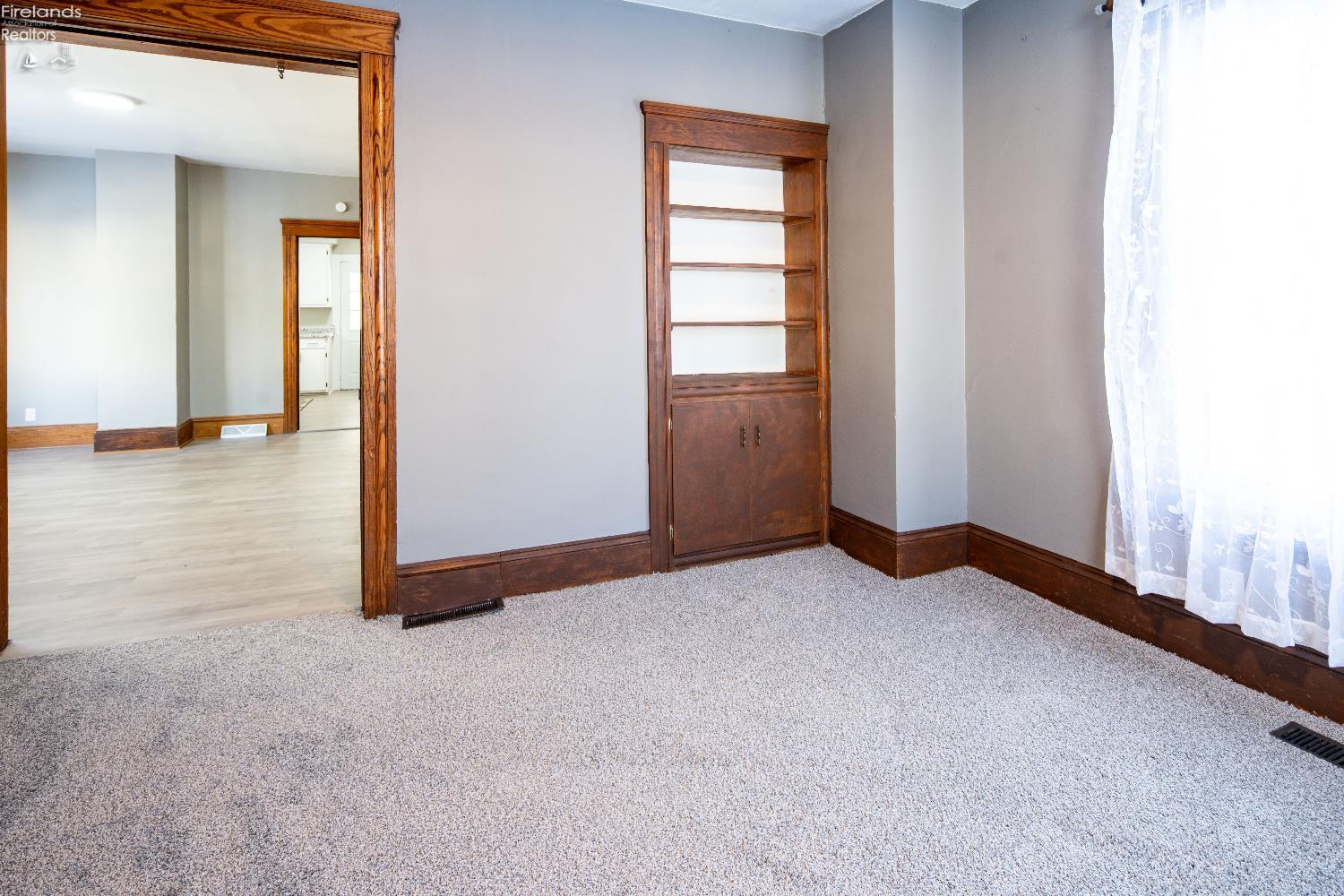 1009 Napoleon Street