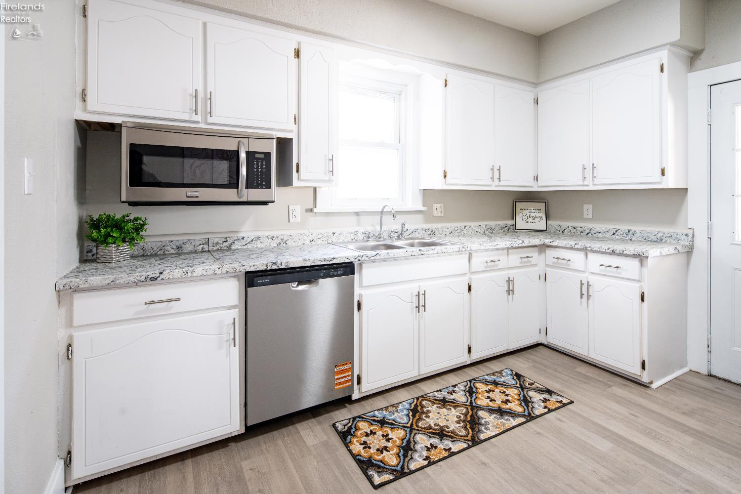 1009 Napoleon Street