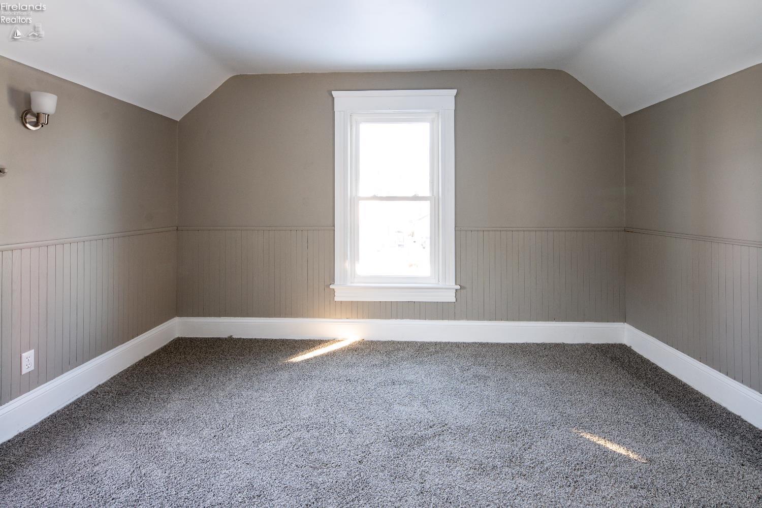 1009 Napoleon Street