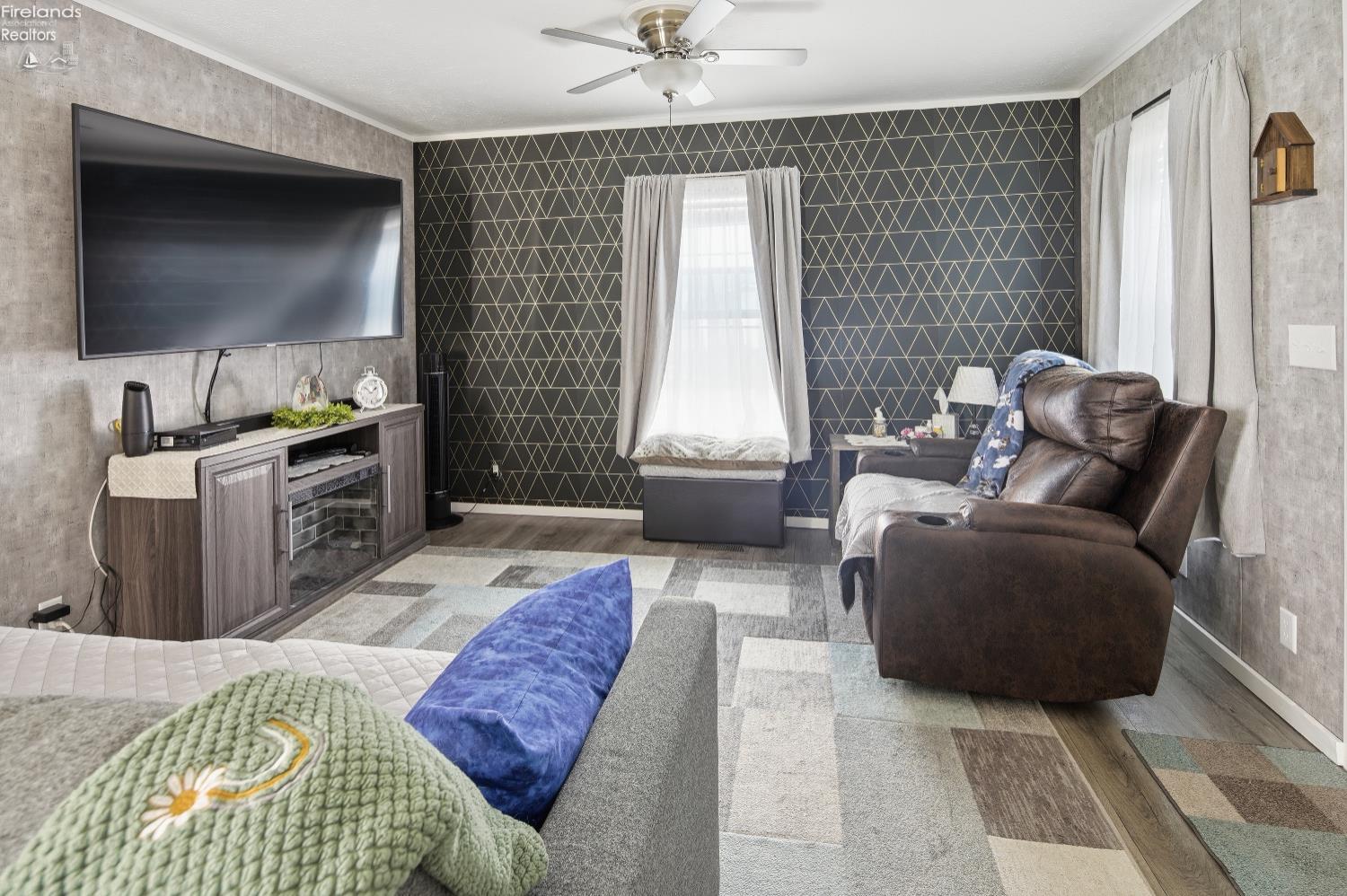 1451 Oak Harbor Rd #32A