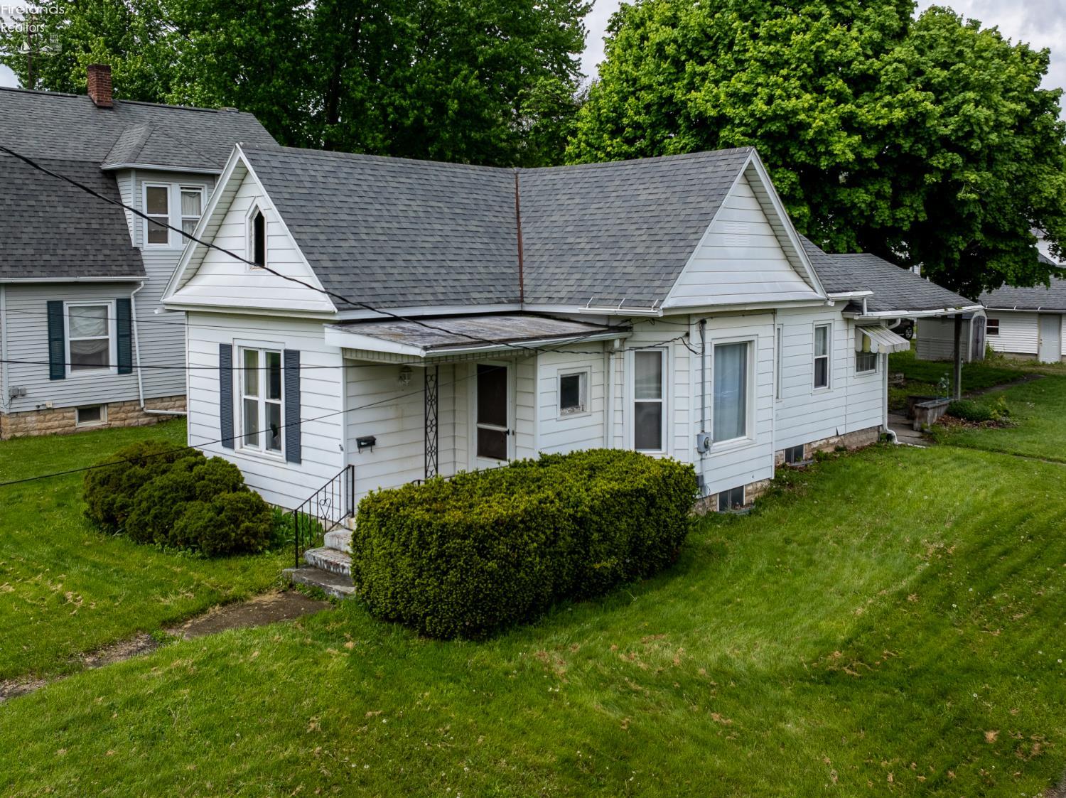 202 Louise Avenue