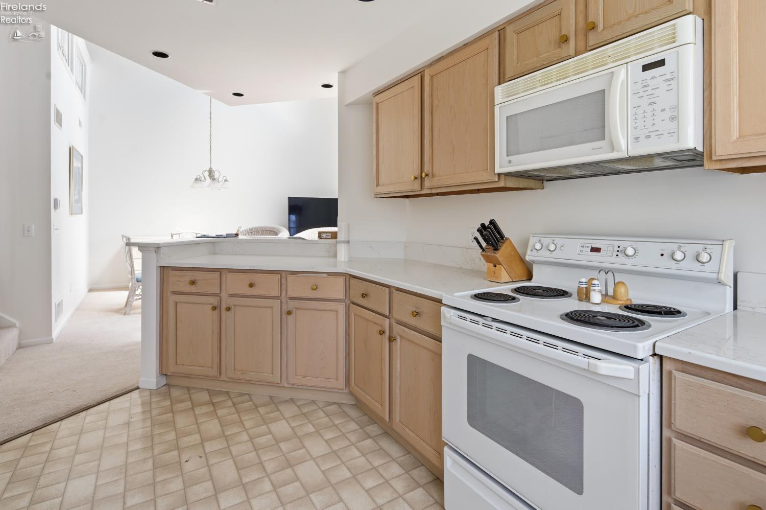 10961 N Bay Point Drive 108