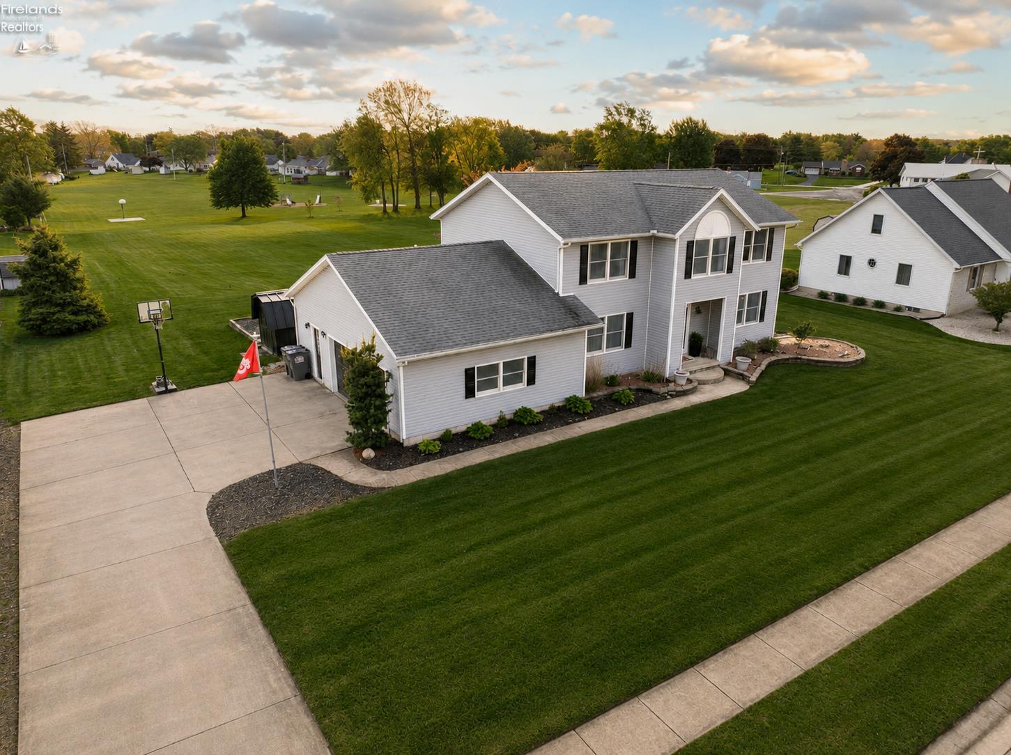 715 Valleyview Drive