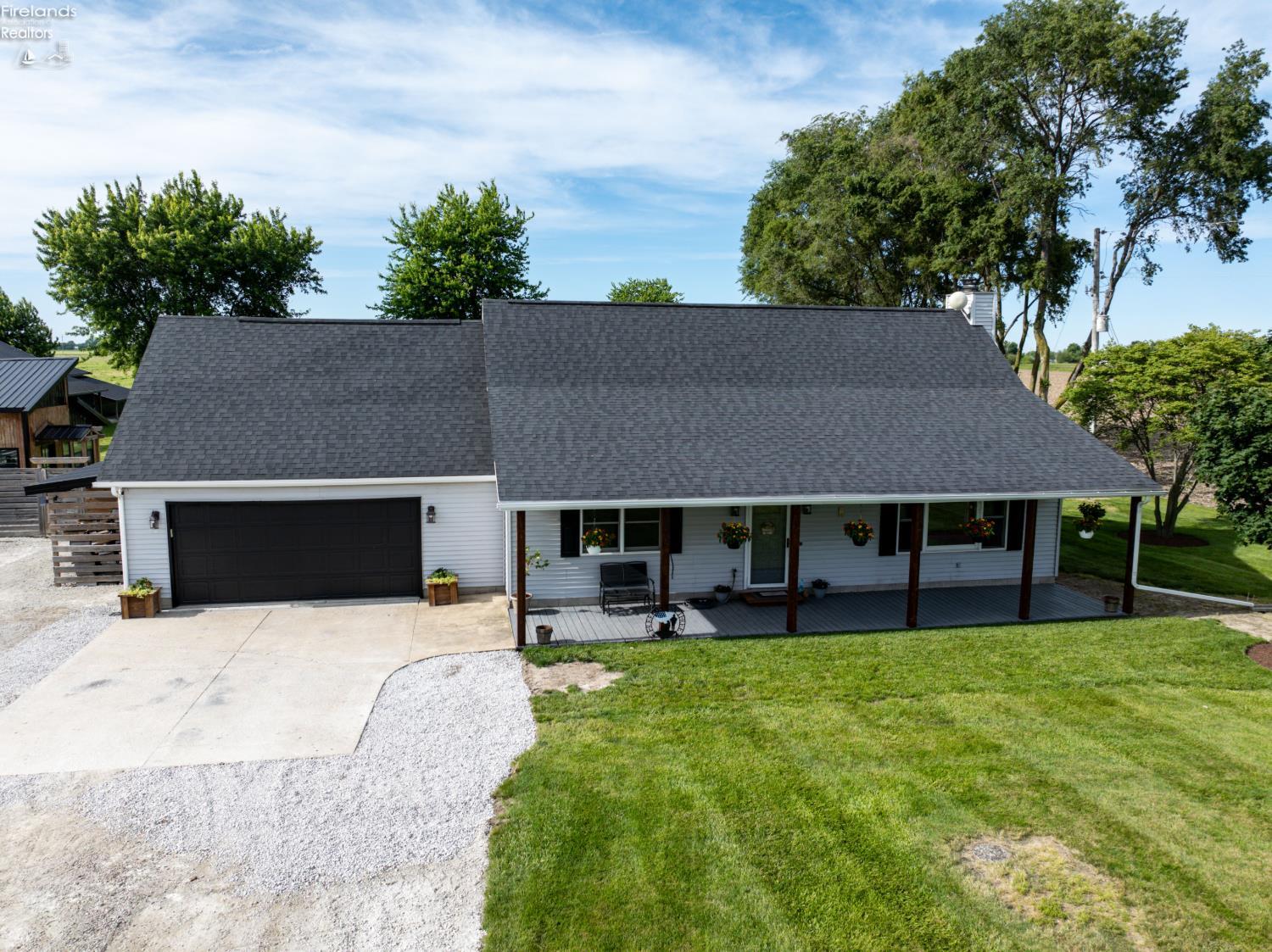 2870 W Us Highway 6