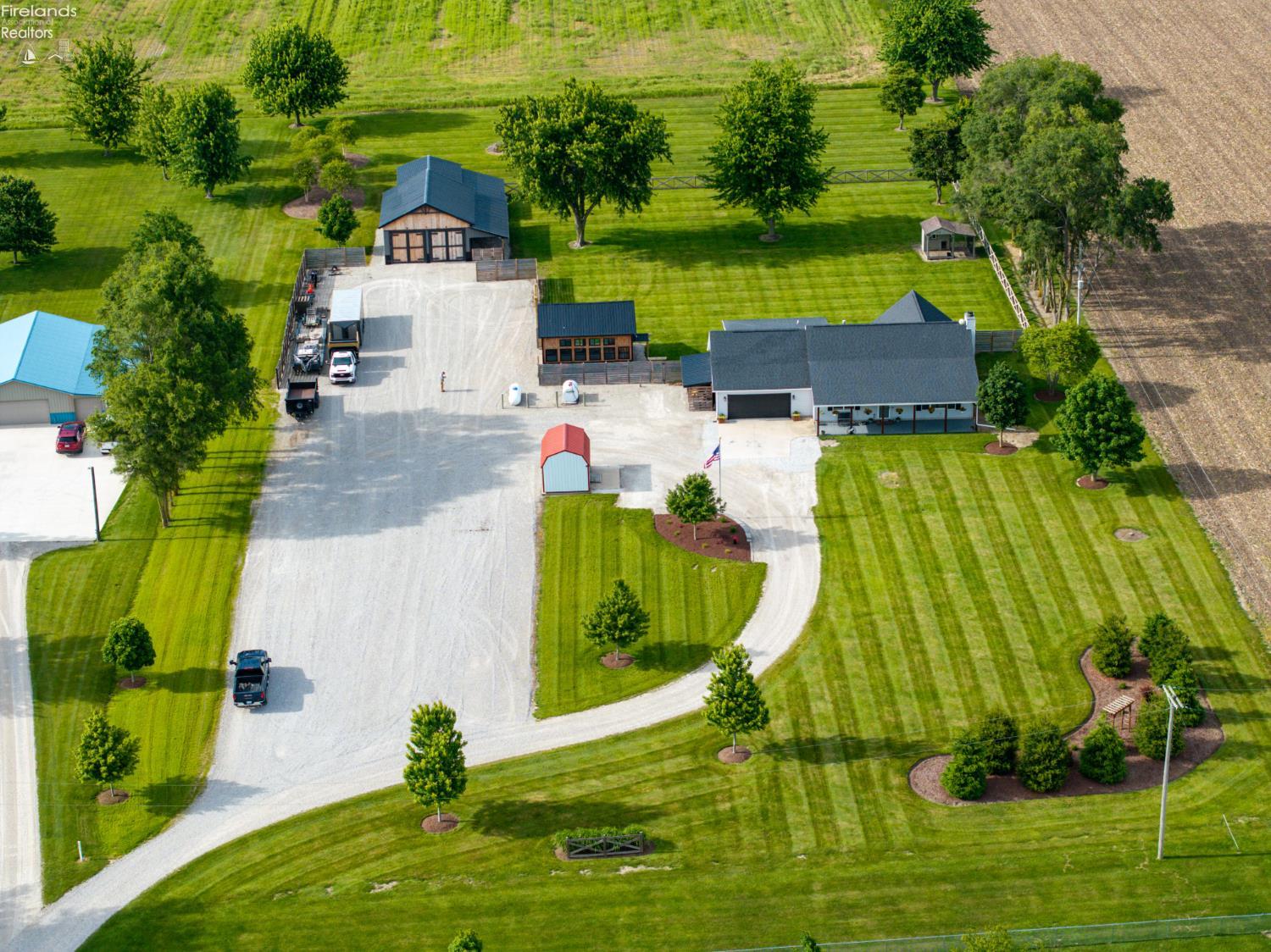 2870 W Us Highway 6