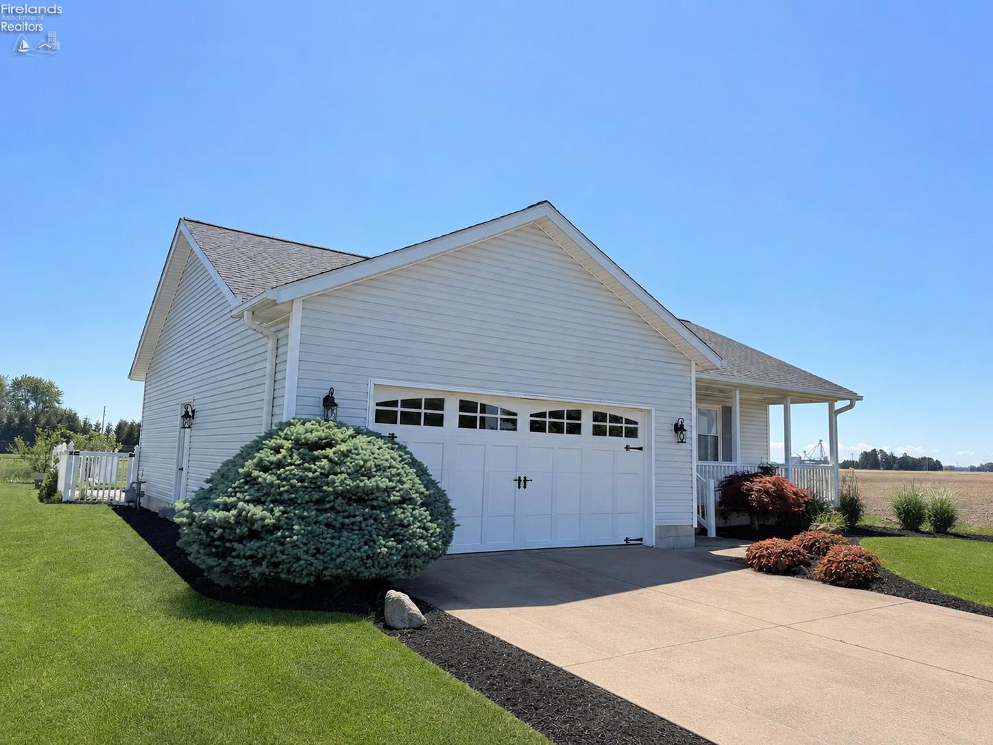 33 Southland Way