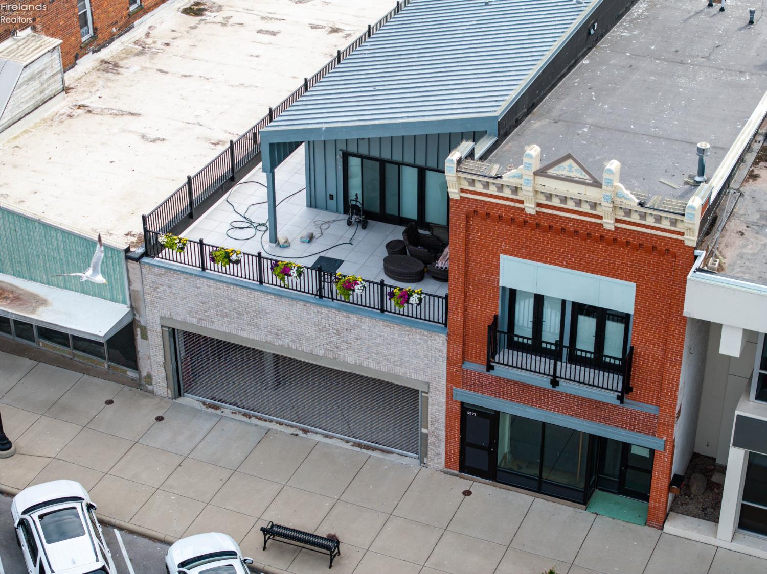 122 Madison Street