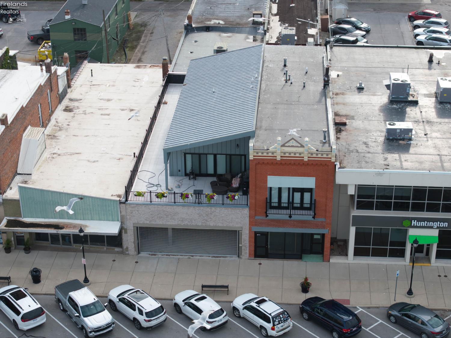 122 Madison Street