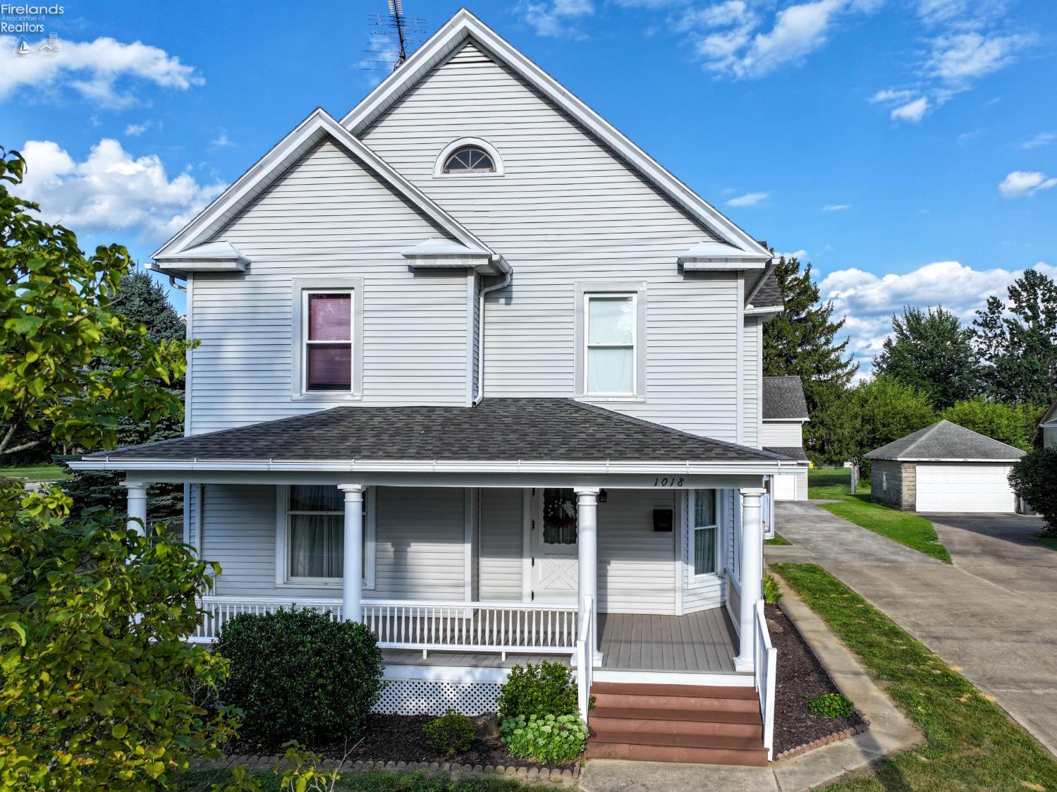 1018 Vine Street