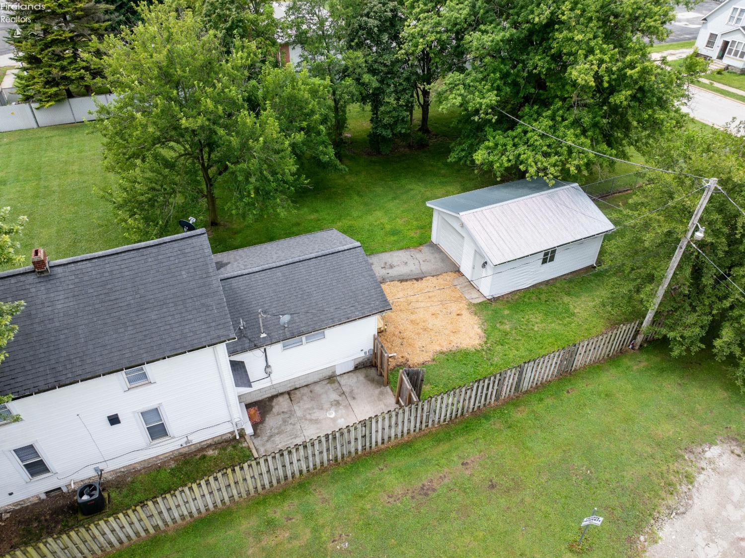 818 N Front Street