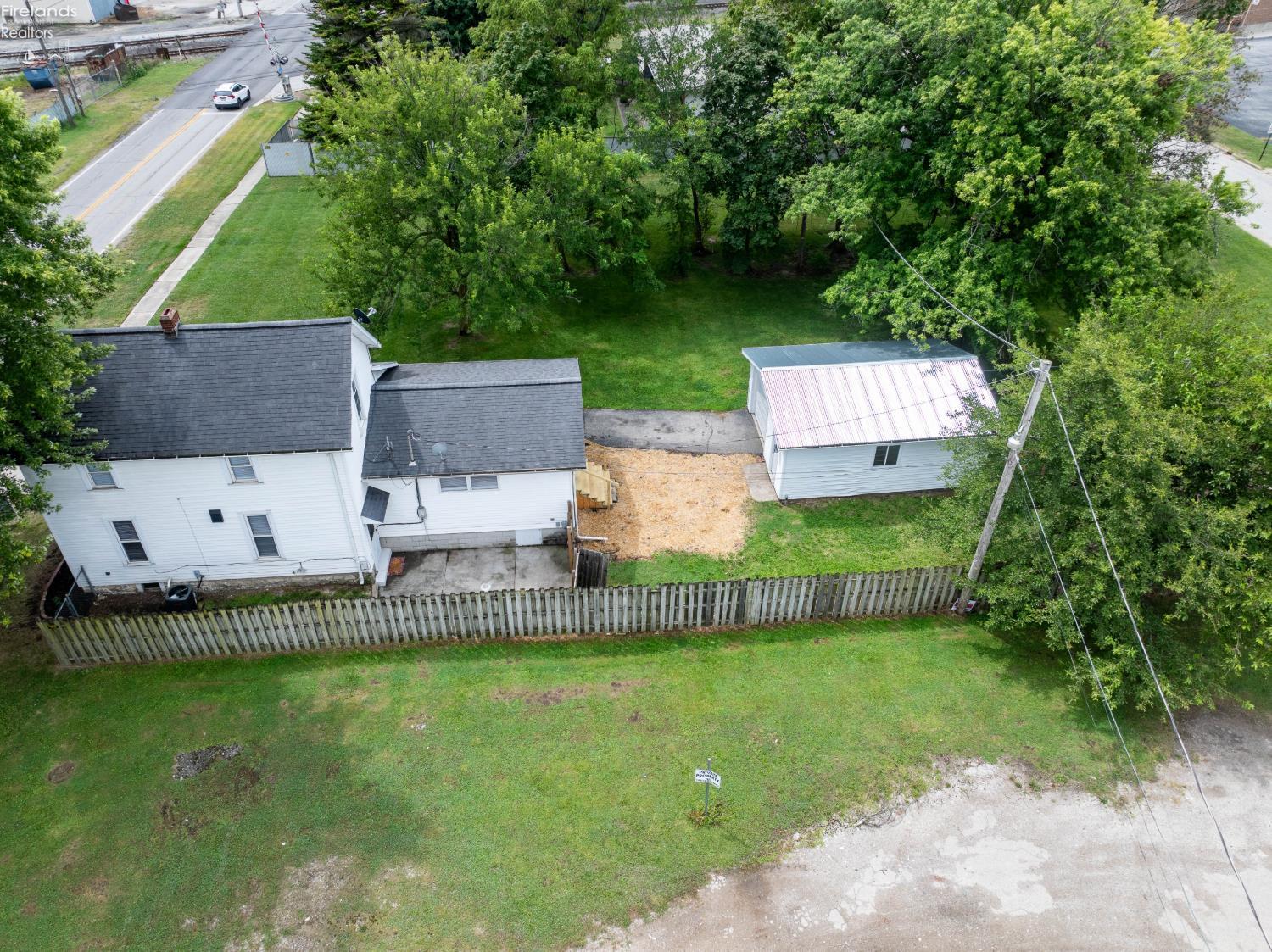 818 N Front Street