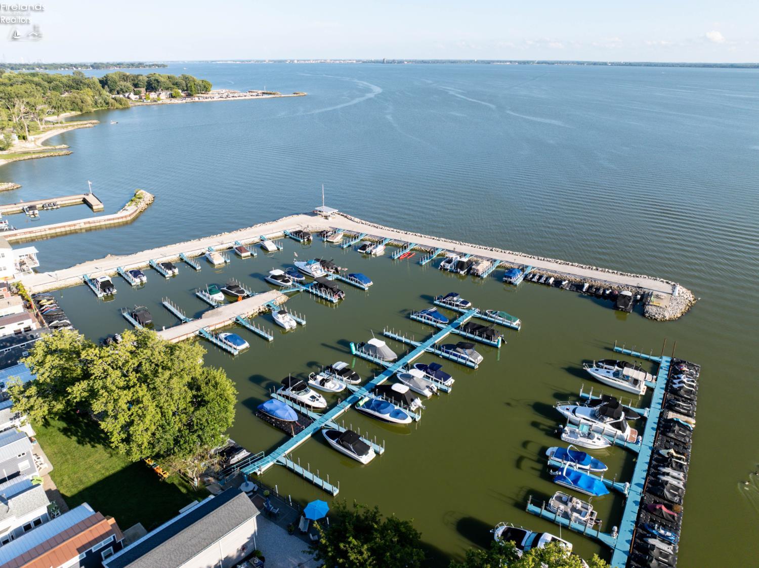 8010 E Bayshore 64