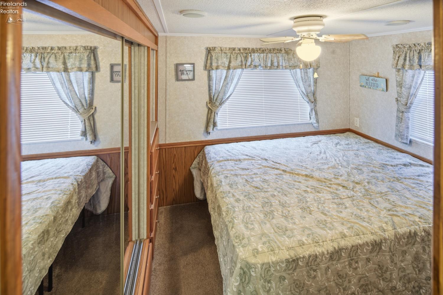 8010 E Bayshore 64