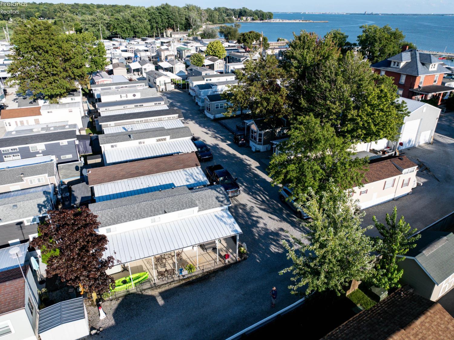 8010 E Bayshore 64