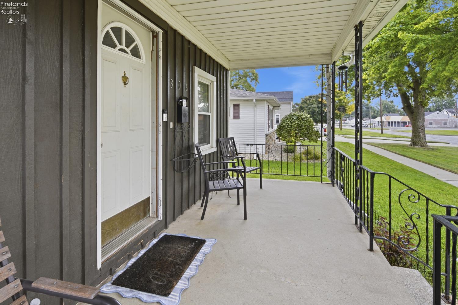 306 Walnut Street
