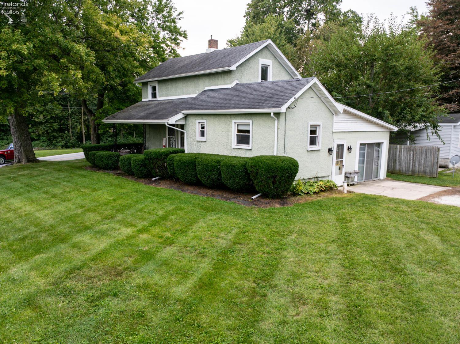 1374 Tiffin Road