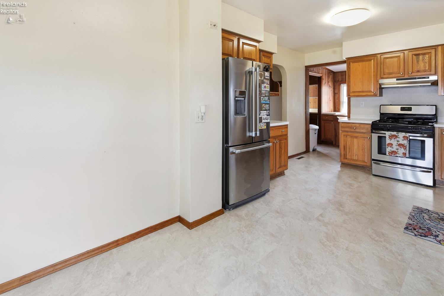5920 Clover Lane