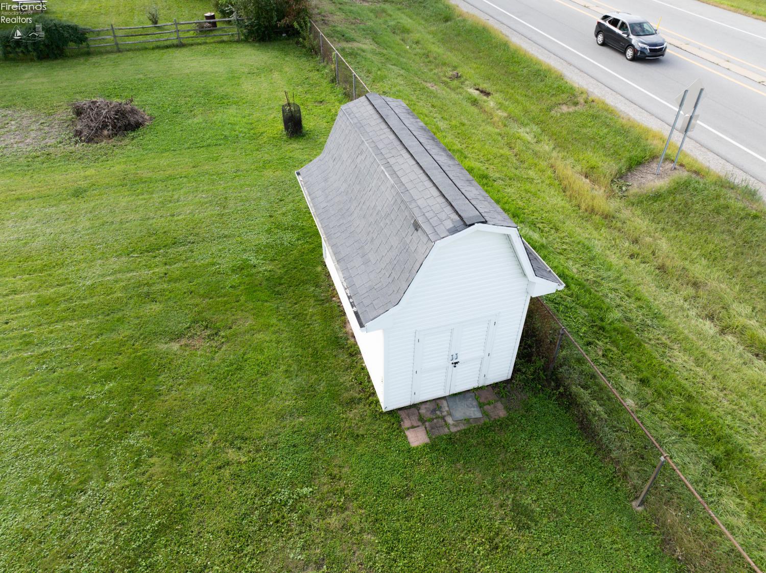 5920 Clover Lane